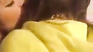 3 amichette 18enni si slinguazzano a vicenda