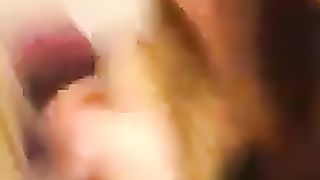 3 amichette 18enni si slinguazzano a vicenda