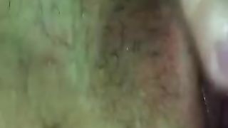 Amica di CoppiaGiocosa si masturba e si sditalina