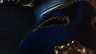 Segretaria ingoia tutto