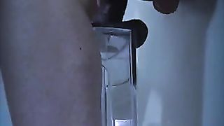 Me ne serve uno anche in bocca...DI CAZZO !!!