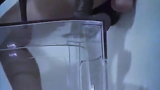 Me ne serve uno anche in bocca...DI CAZZO !!!