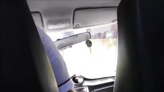 Mia moglie fa la troia sul Taxi