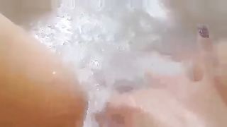 Anteprima del video: Ancora una gran bella figa che condivido con voi...!!!