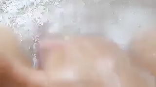 Ancora una gran bella figa che condivido con voi...!!!