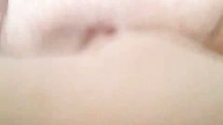 Quella puttana della mia compagna lo vuole