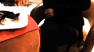 Mia moglie fa la troia al ristorante