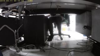 La mia collega porca in ufficio