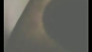 Nella cameretta del figlio mentre il marito non c'è