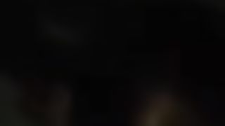 Mia moglie spompina in un bar di Napoli