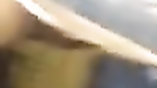 Mia moglie spompina in un bar di Napoli