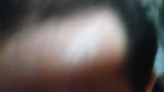 Leccata di una passera pelosa