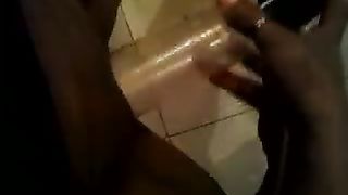 Masturbazione di una porca