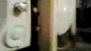 Masturbazione di una porca