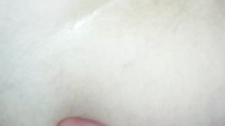 Inculo mia moglie mentre lei lo succhia a 1 amico