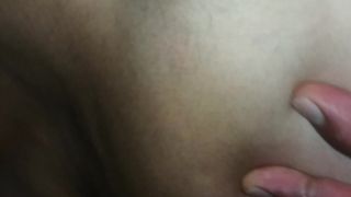 Inculo mia moglie mentre lei lo succhia a 1 amico