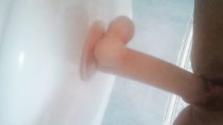 E' proprio troia la mia PornoAmica