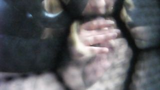 Posso cominciare A SUCCHIARLO ???