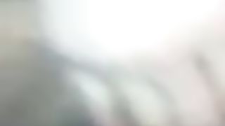 TOCCATELA mentre ti scopo e ti sborro !!!