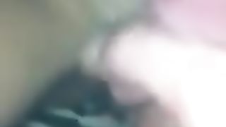 TOCCATELA mentre ti scopo e ti sborro !!!