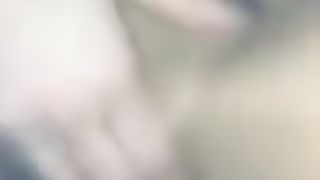 TOCCATELA mentre ti scopo e ti sborro !!!