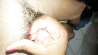 Alla ragazza piace il cazzo bianco