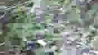 Napoletana spompina il fidanzato davanti agli amici