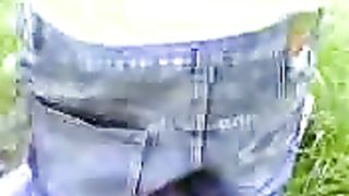 Napoletana spompina il fidanzato davanti agli amici