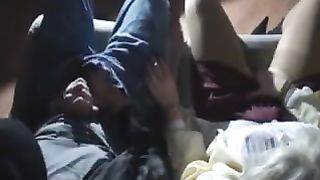 Anteprima del video: Io e mia moglie porcheggiamo guardando un film porno