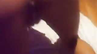 La mia fidanzata si fa sborrare la figa da un altro