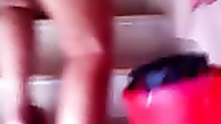 Quella porca della donna delle pulizie