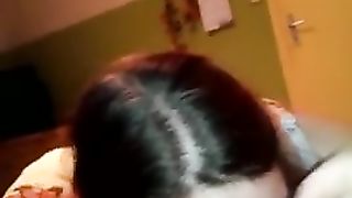 Leva questa mano CHE TE LO DEVO SUCCHIARE !!!