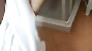 Bella puttana napoletana si diverte in compagnia