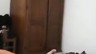 La zozza napoletana con due amici maiali