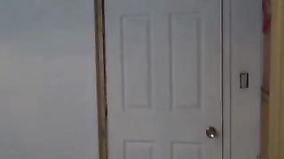 La sorellina si scopa il fratellino grassottello