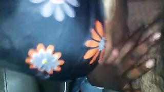 Prostituta africana me lo ciuccia senza profilattico