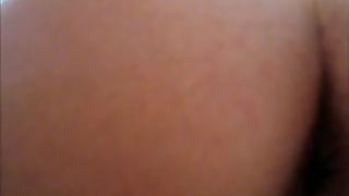 Un CETRIOLONE nel culo e l'altro nella figa !