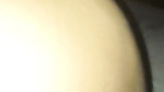 Mia moglie va su e giù sul mio uccello