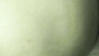 Mia moglie va su e giù sul mio uccello