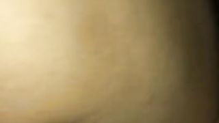 Mia moglie va su e giù sul mio uccello