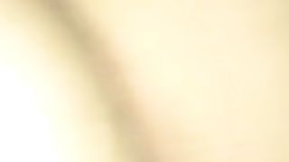 Mia moglie va su e giù sul mio uccello