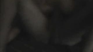 Fidanzata troia pompa e lecca culo