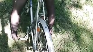 Teen che si allarga il culo