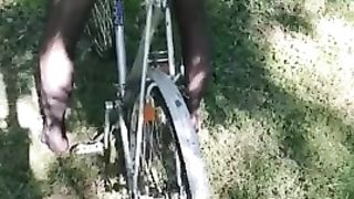 Teen che si allarga il culo