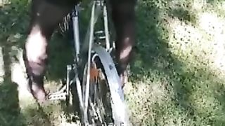 Teen che si allarga il culo