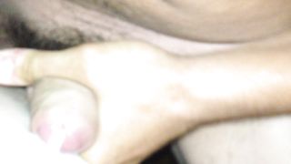 Dopo averla presa da dietro le sborro sul culo