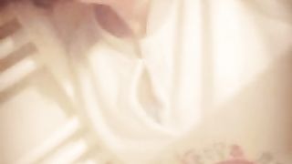 Stefania da Milano si sditalina di primo mattino