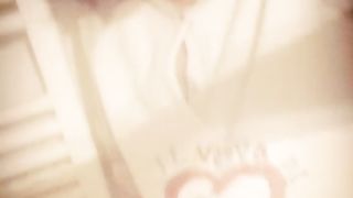 Stefania da Milano si sditalina di primo mattino