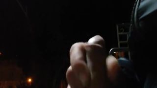 Mi sego per una signora alla stazione