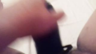 La mia maiala che si masturba